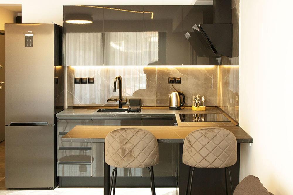 P J Luxury Suites Sérres Eksteriør bilde
