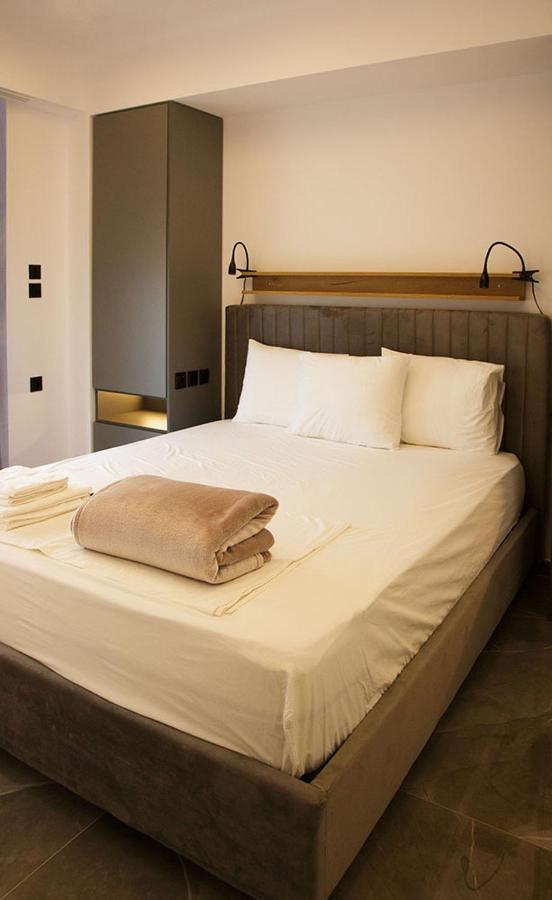 P J Luxury Suites Sérres Eksteriør bilde